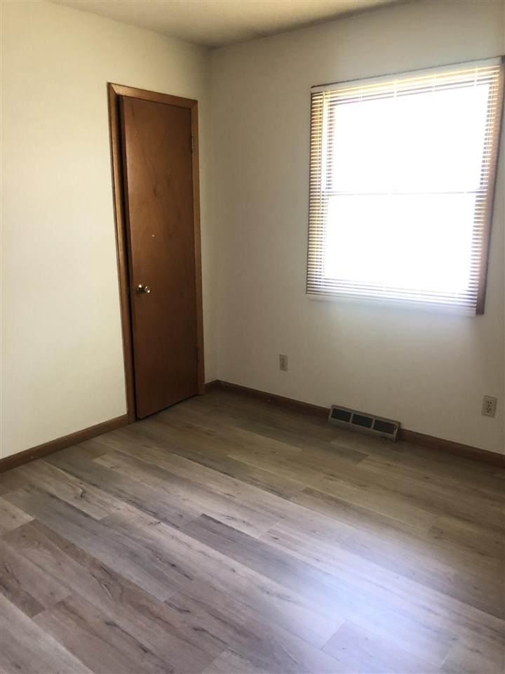 1303-1305 Tracy Lane Iowa City IA 52240