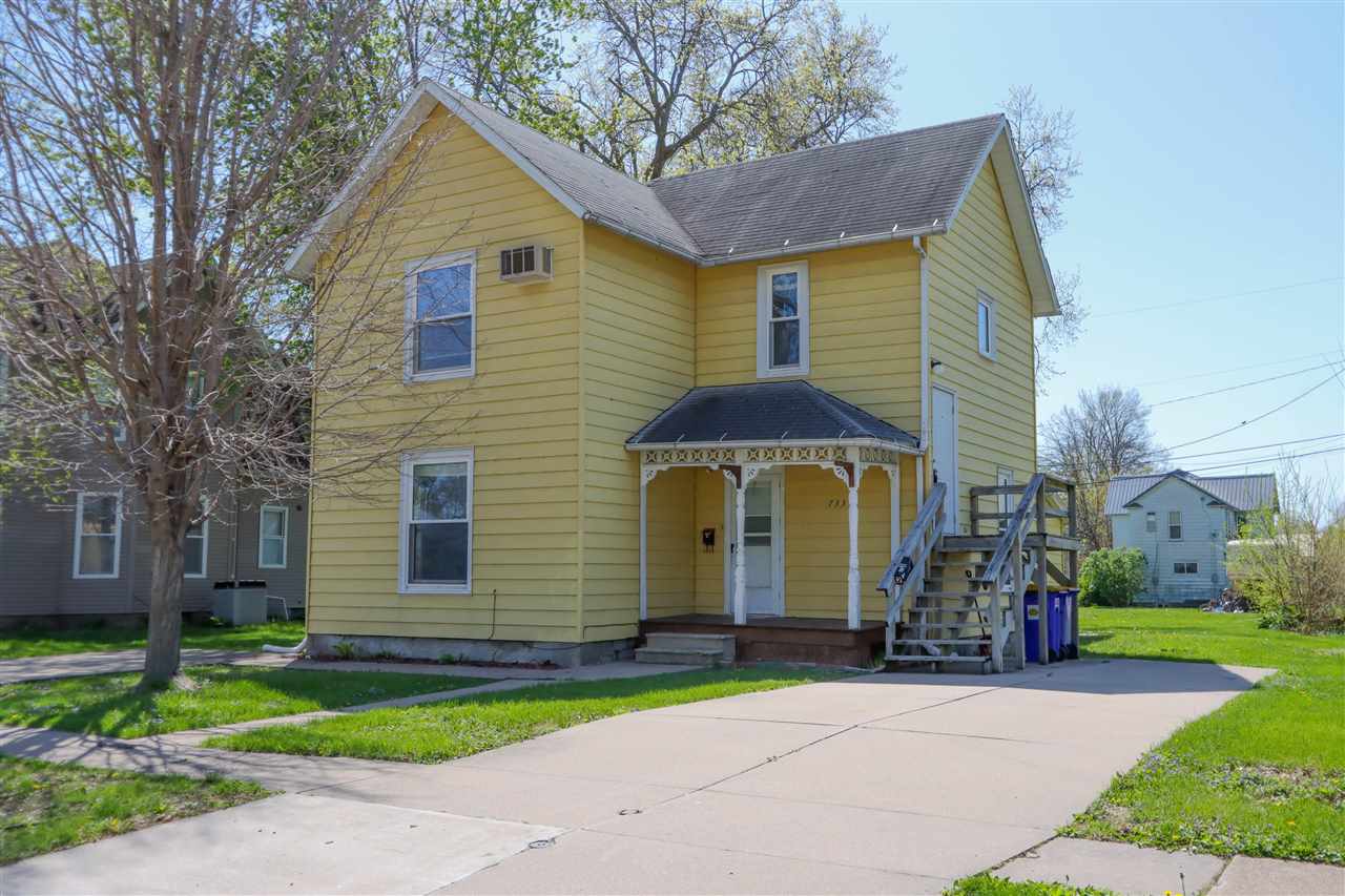 733 E 2nd Avenue Washington IA 52353