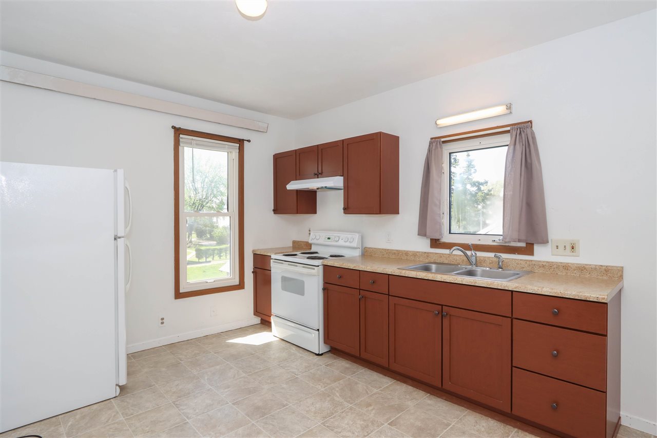 733 E 2nd Avenue Washington IA 52353