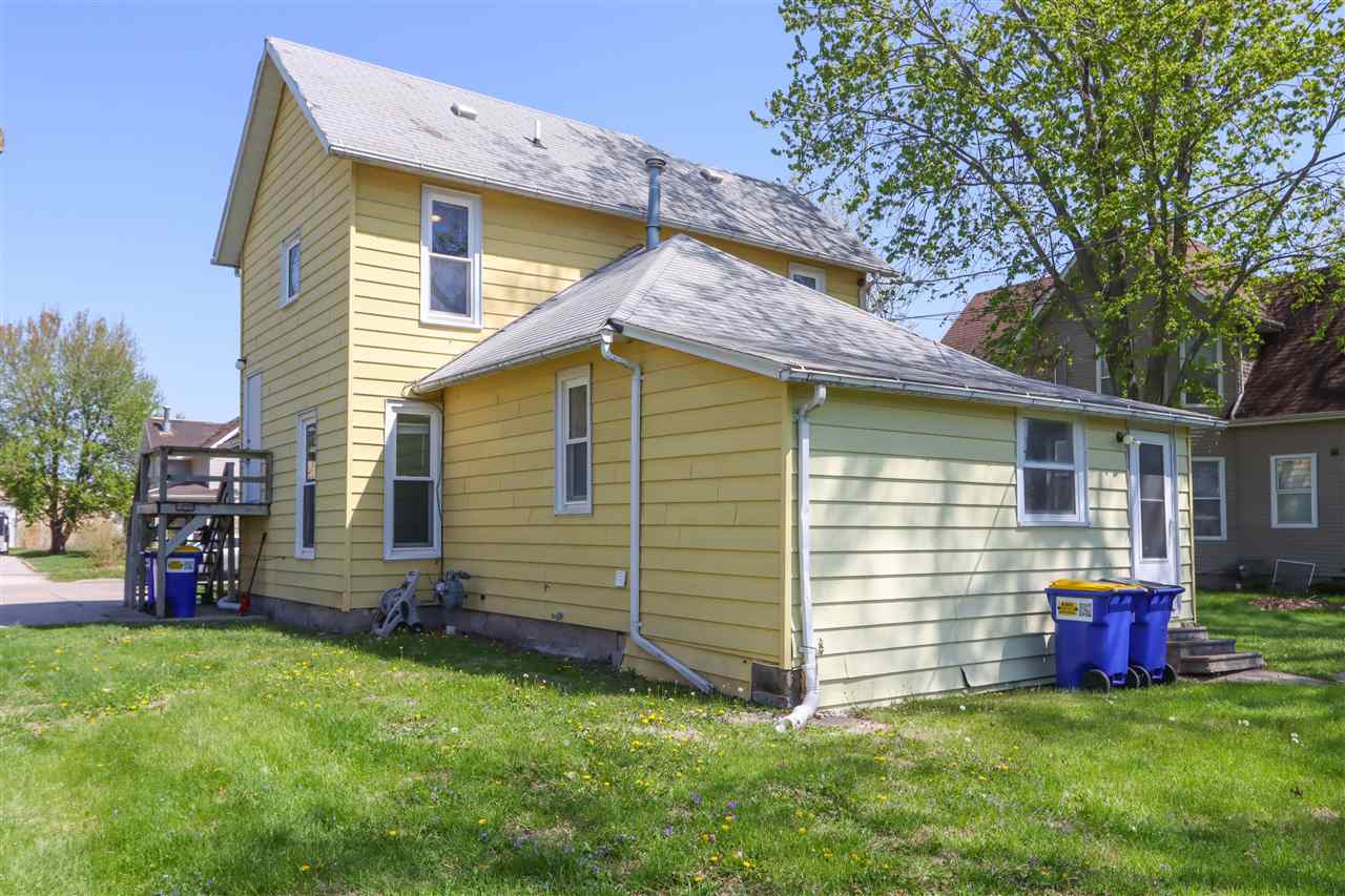 733 E 2nd Avenue Washington IA 52353