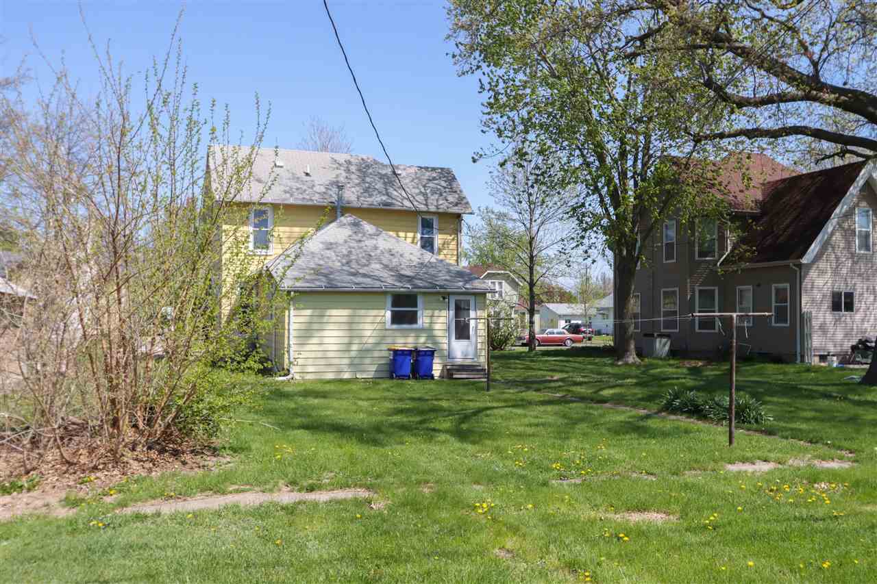 733 E 2nd Avenue Washington IA 52353