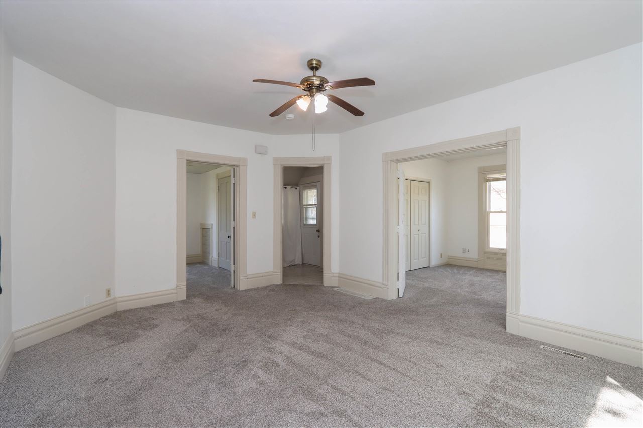 733 E 2nd Avenue Washington IA 52353