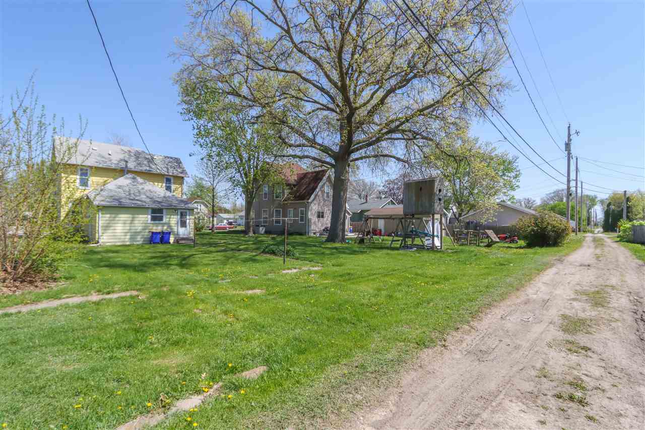 733 E 2nd Avenue Washington IA 52353