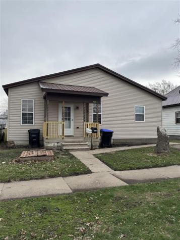 907 6TH Avenue Belle Plaine IA 52208
