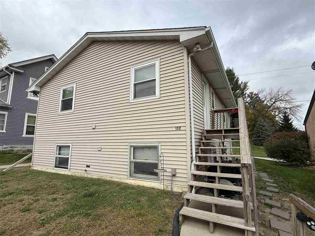 132 W Main West Branch IA 52358
