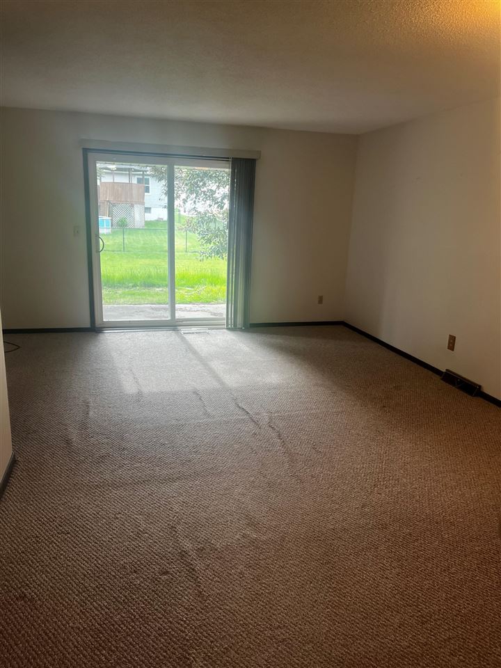 223/225 SW Swisher View Drive Swisher IA 52338