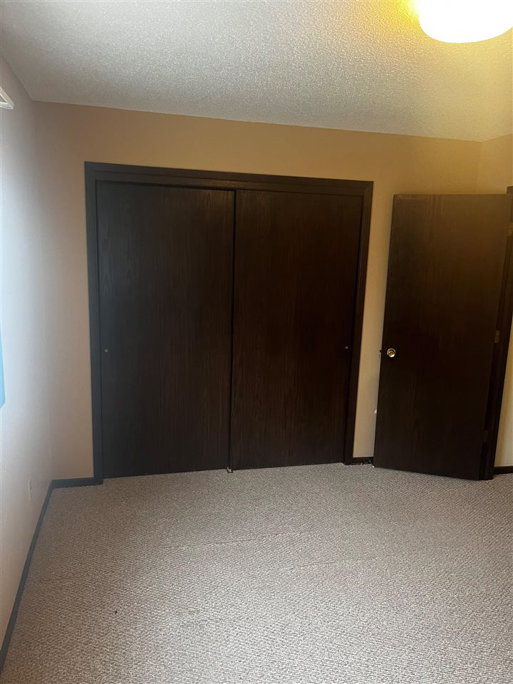 223/225 SW Swisher View Drive Swisher IA 52338