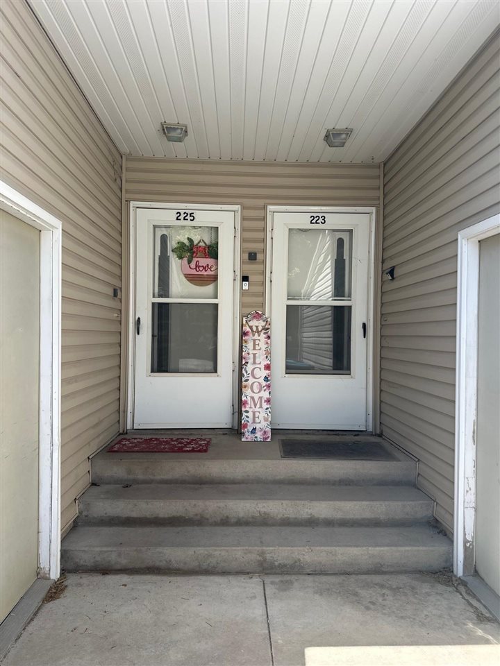 223/225 SW Swisher View Drive Swisher IA 52338