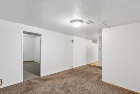 709 5th Ave Place Coralville IA 52241