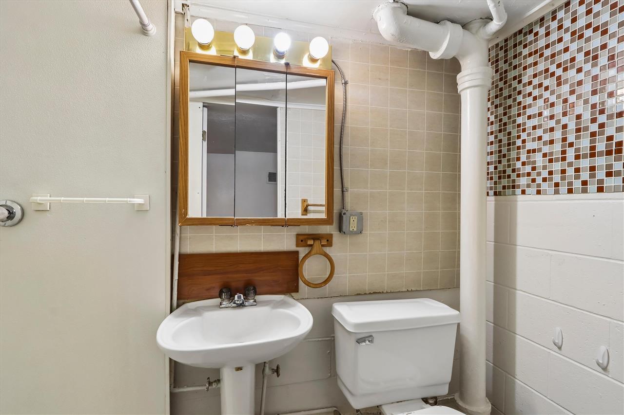 709 5th Ave Place Coralville IA 52241