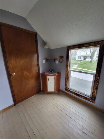 318 W Main Street West Branch IA 52358