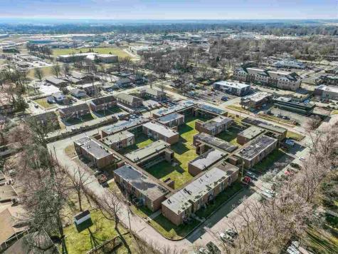 1100 Arthur Street Iowa City IA 52240