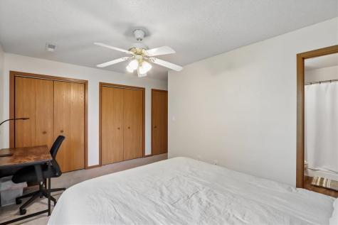 1003-1049 Scott Park Drive Iowa City IA 52245