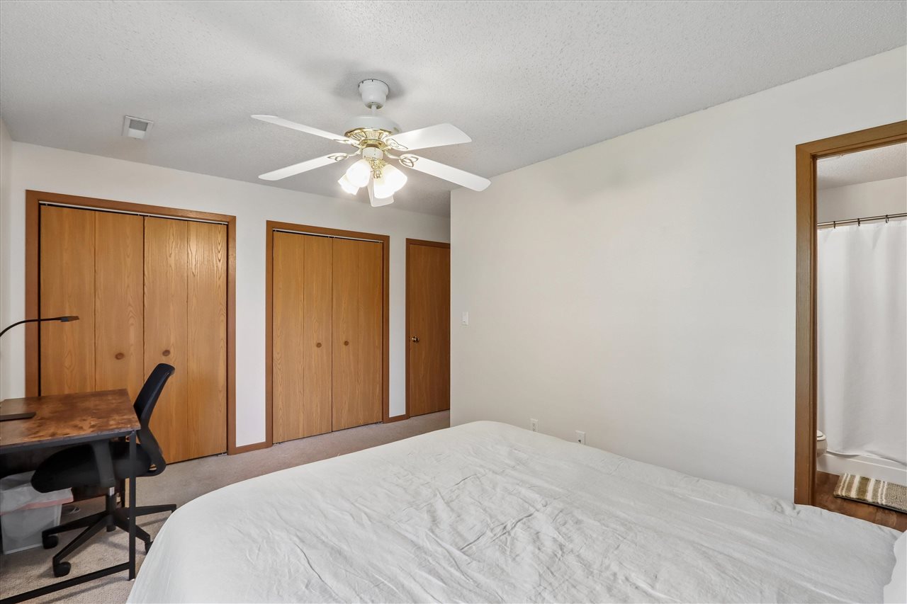 1003-1049 Scott Park Drive Iowa City IA 52245