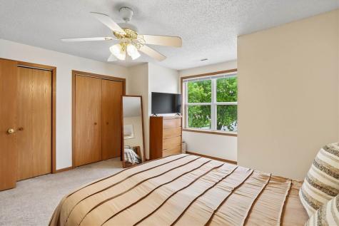 1003-1049 Scott Park Drive Iowa City IA 52245