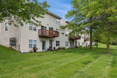 1003-1049 Scott Park Drive Iowa City IA 52245