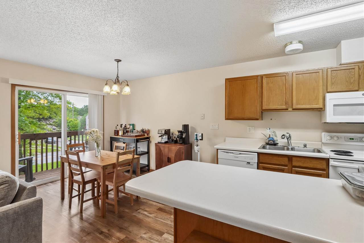 1003-1049 Scott Park Drive Iowa City IA 52245