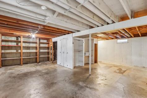 1903 Taylor Drive Iowa City IA 52240
