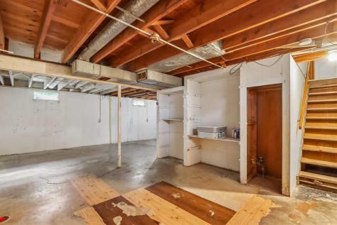 1903 Taylor Drive Iowa City IA 52240