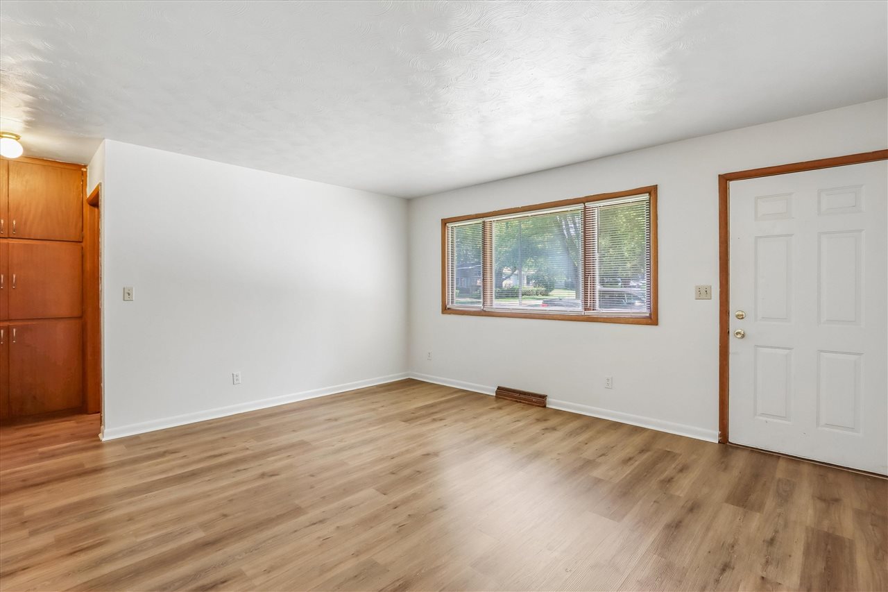 1903 Taylor Drive Iowa City IA 52240