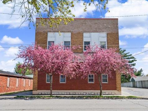 230 S Dubuque Street Solon IA 52333