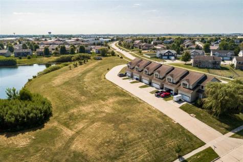 1500-1672 Ponds Edge Court North Liberty IA 52317