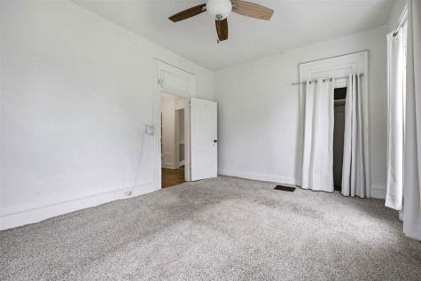 620 N Marion Avenue Washington IA 52353