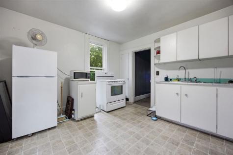 620 N Marion Avenue Washington IA 52353