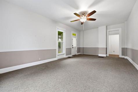 620 N Marion Avenue Washington IA 52353