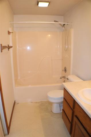 805/807 20th Avenue Coralville IA 52241