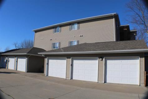 805/807 20th Avenue Coralville IA 52241