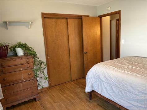 2729 & 2731 Wayne Avenue Iowa City IA 52240
