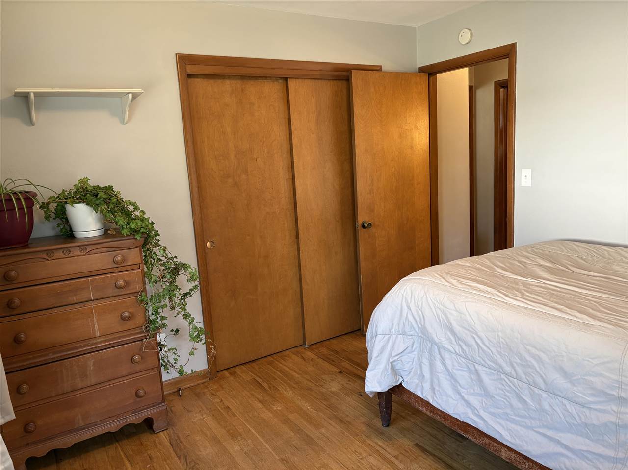 2729 & 2731 Wayne Avenue Iowa City IA 52240