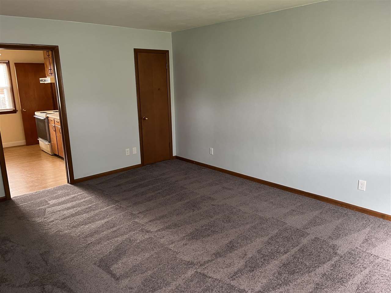 2729 & 2731 Wayne Avenue Iowa City IA 52240