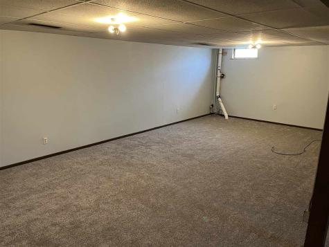 2729 & 2731 Wayne Avenue Iowa City IA 52240