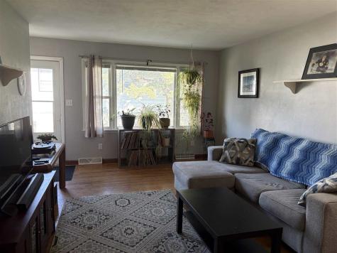 2729 & 2731 Wayne Avenue Iowa City IA 52240