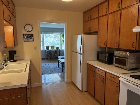 2729 & 2731 Wayne Avenue Iowa City IA 52240