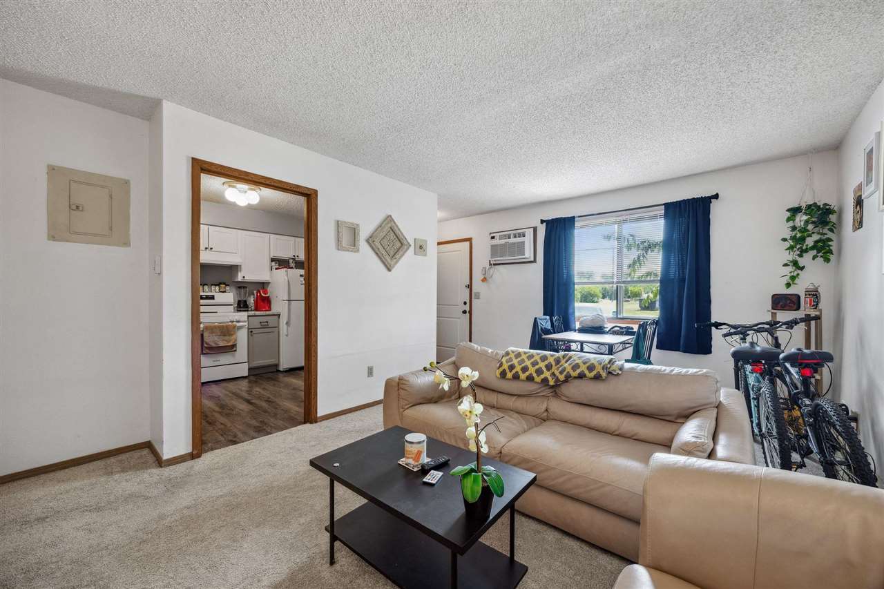 504 2nd Avenue Coralville IA 52241