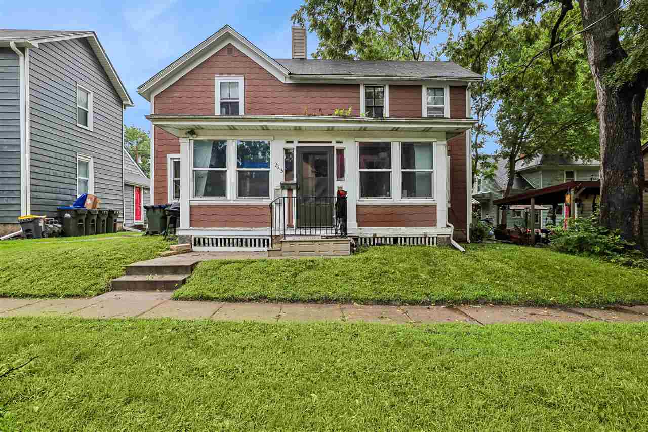 323 N Lucas Street Iowa City IA 52245