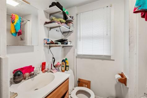 323 N Lucas Street Iowa City IA 52245