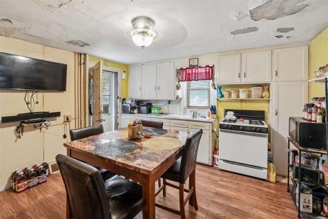 323 N Lucas Street Iowa City IA 52245