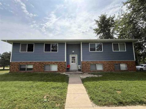 2841 Cory Court SW Cedar Rapids IA 52404