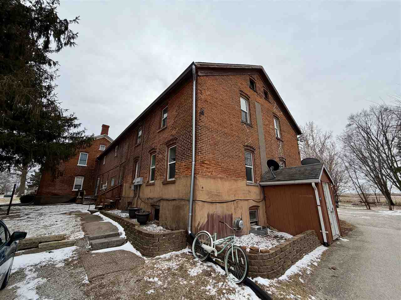 4304 V Street Homestead IA 52236