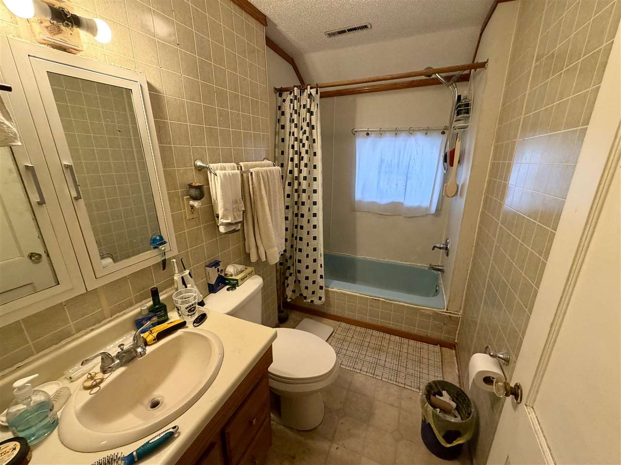 4304 V Street Homestead IA 52236