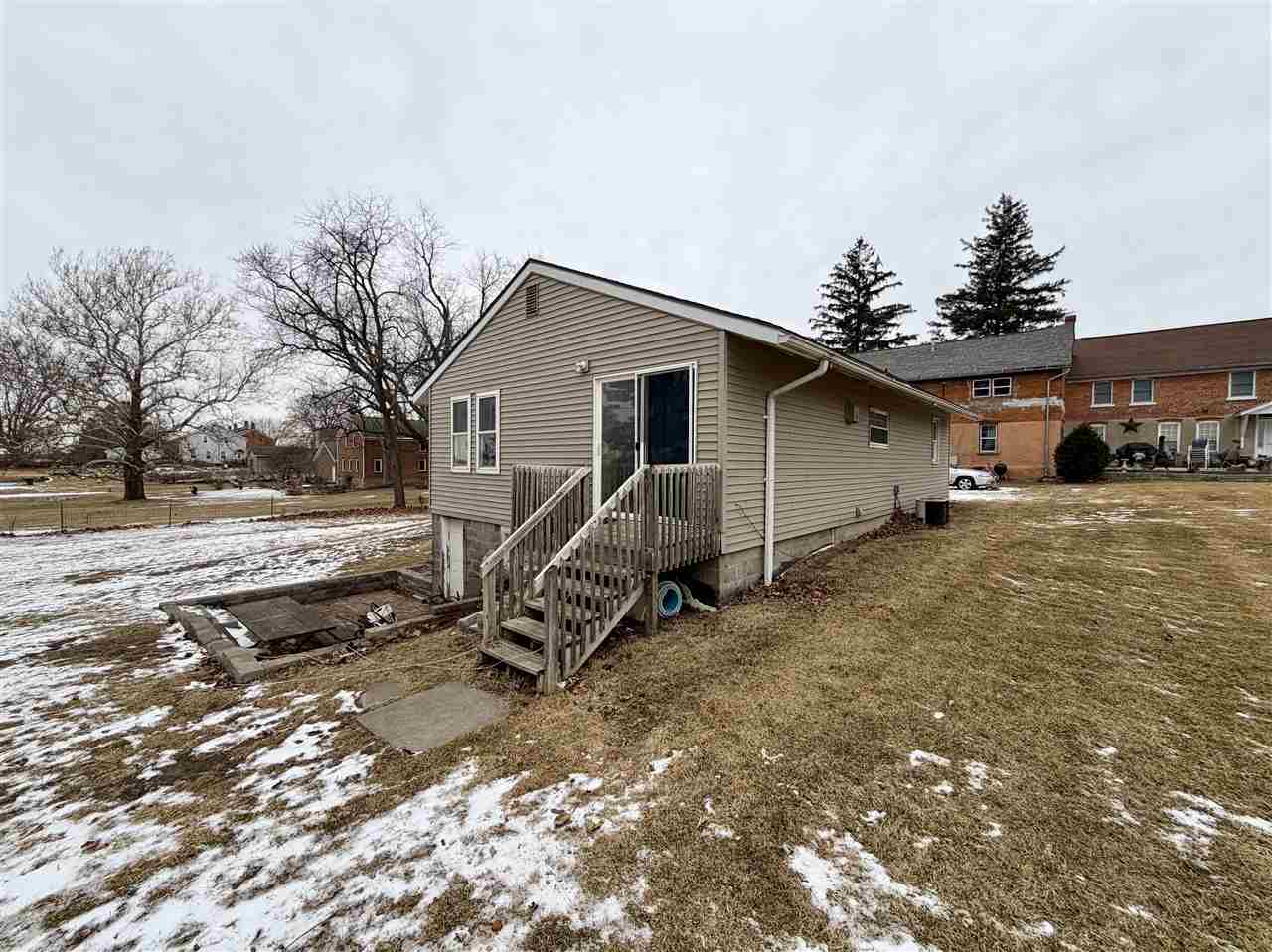 4304 V Street Homestead IA 52236