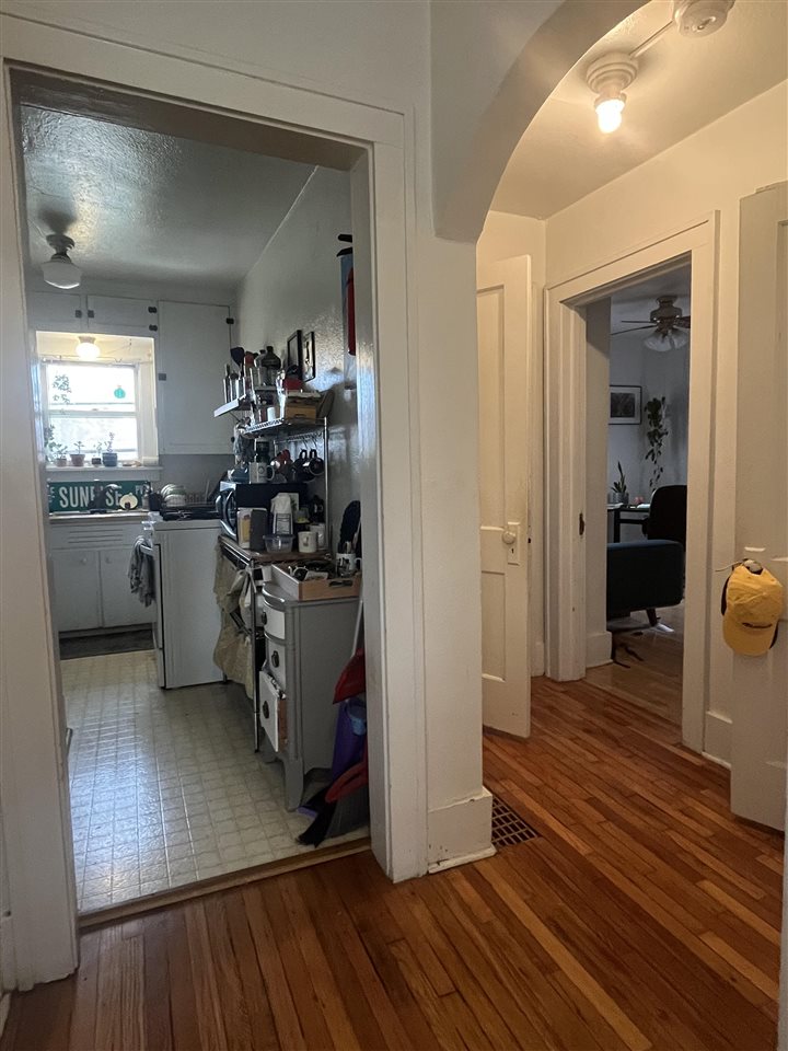 611 S 7th Avenue Iowa City IA 52240