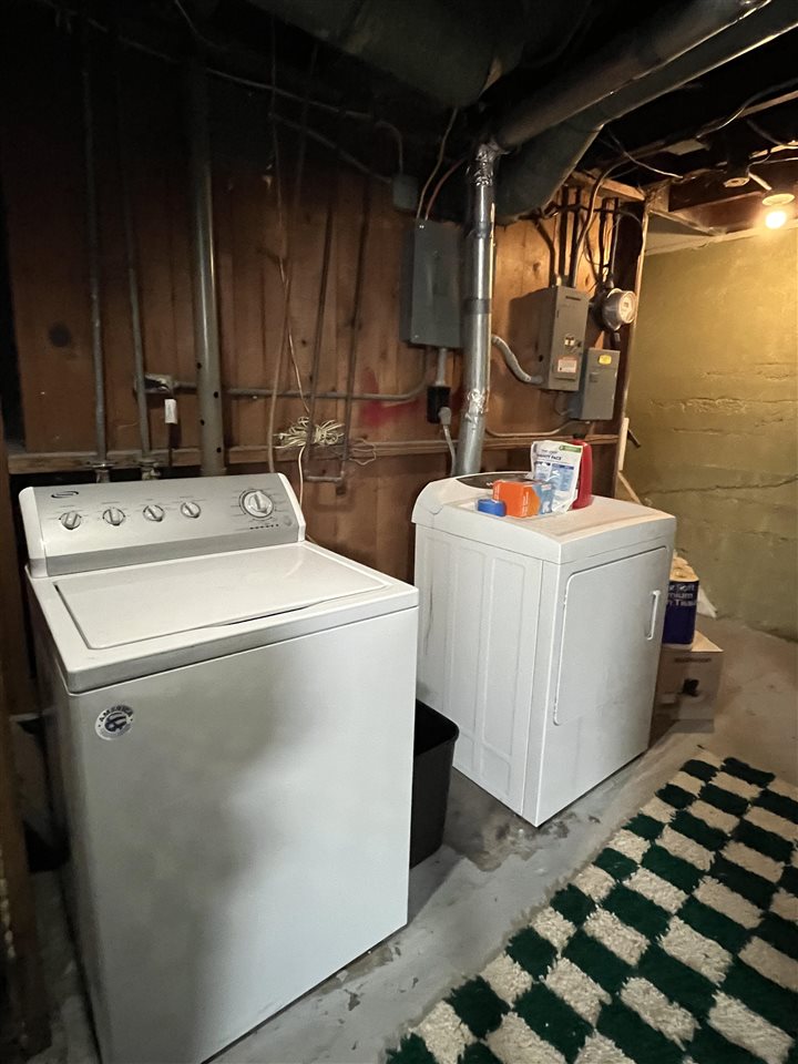 611 S 7th Avenue Iowa City IA 52240