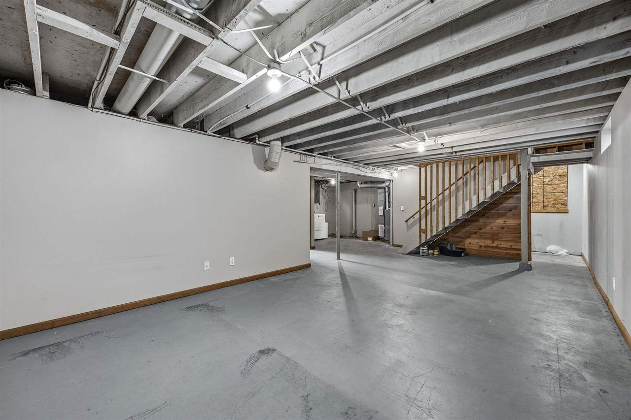819 G Avenue NW Cedar Rapids IA 52405