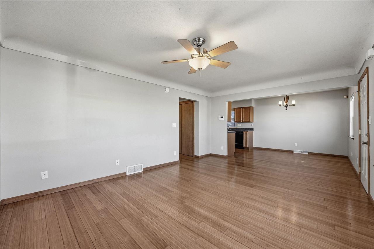 819 G Avenue NW Cedar Rapids IA 52405