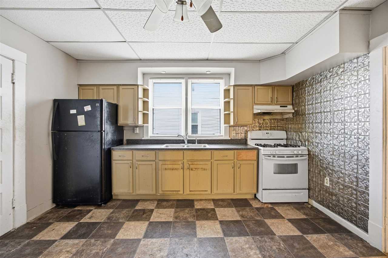 1228 6th Avenue SE Cedar Rapids IA 52403